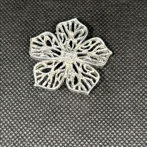Vintage Gerry’s Openwork Silver Tone Flower Brooch